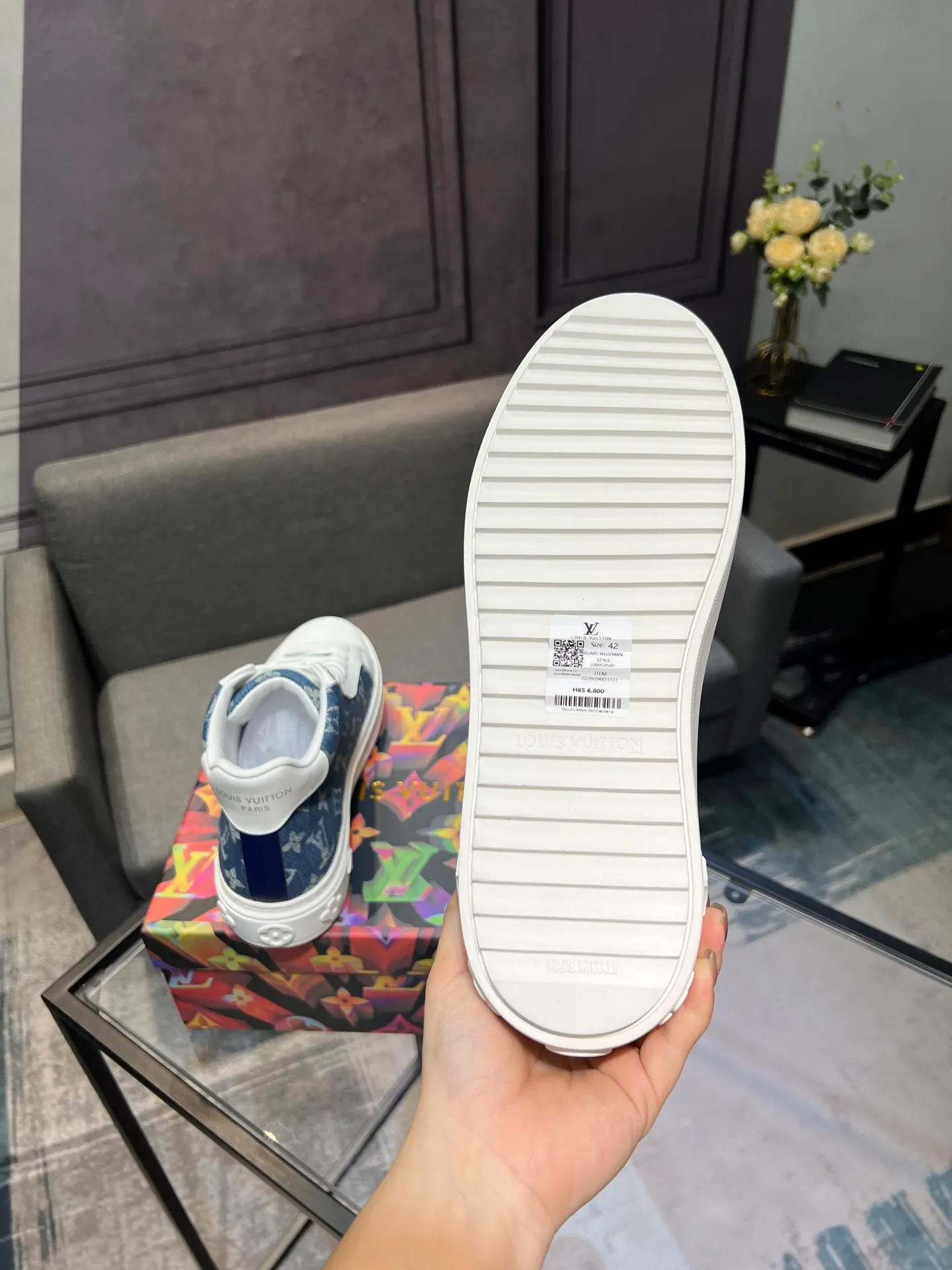 Men's shoes 💰560 LV Louis Vuitton. The latest fashionable casual shoes are popular in physical stores. New spring and summer comfortable imported cowhide, cowhide mesh, unique jacquard fabric element design. With sheepskin lining, Lv original base, [sun][sun] high-end packaging and high quality💪Details determine quality, welcome to compare🇮🇹Code number 38-44, 45 can be customized